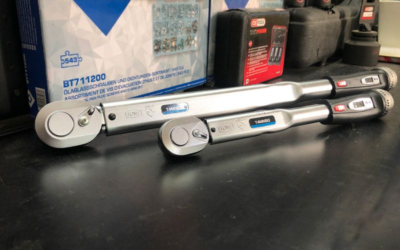 Đo kiểm bằng cờ lê lực chuyên dụng