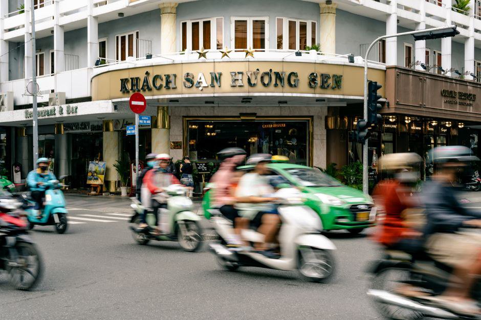 Đi Thi Đấu LAN Offline Xa Nhà: Chọn Khách Sạn Cần Chú Ý Hệ Thống Khóa Khách Sạn